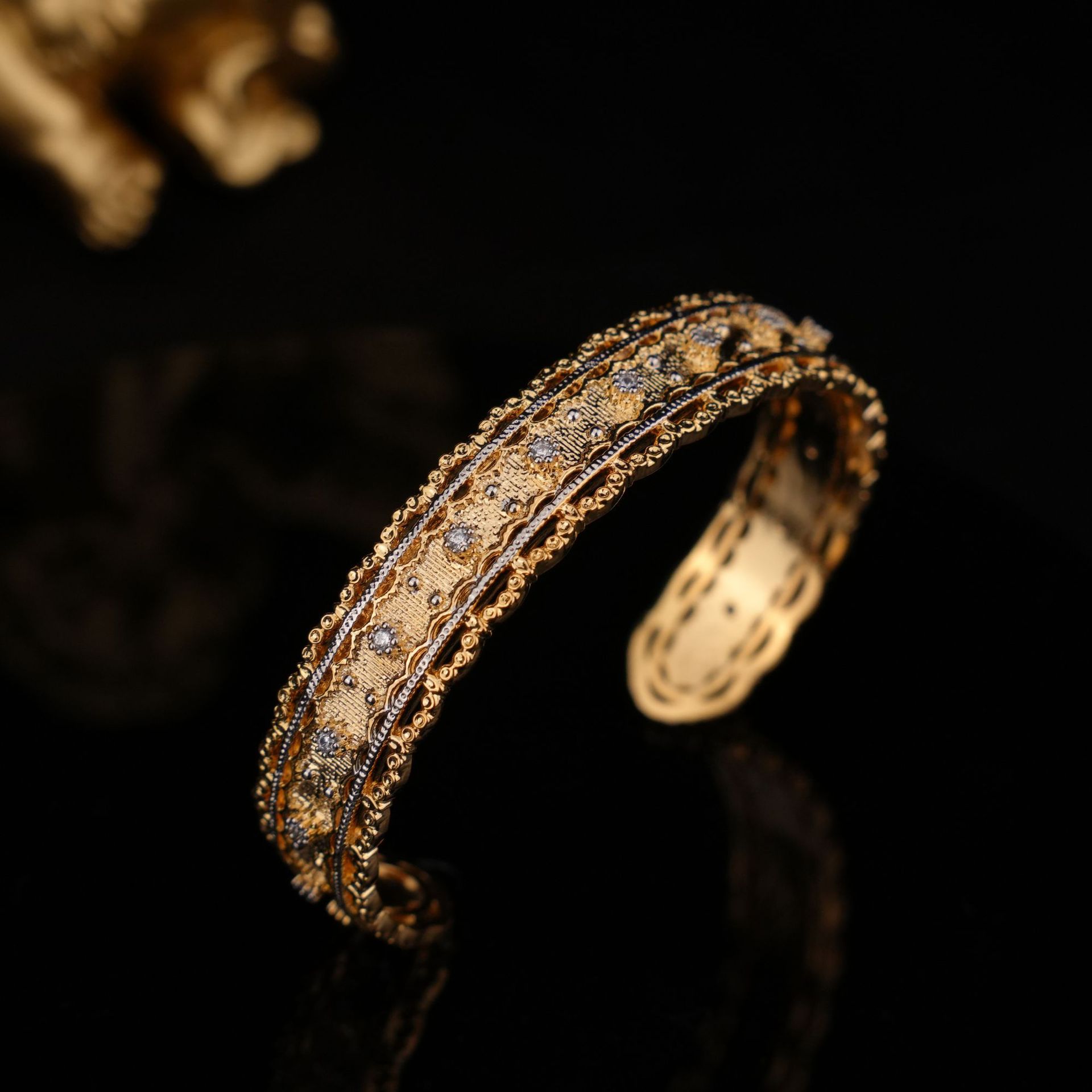 Italian Buccellati-Style Rigid Bracelet in 18K Gold-Plated Copper