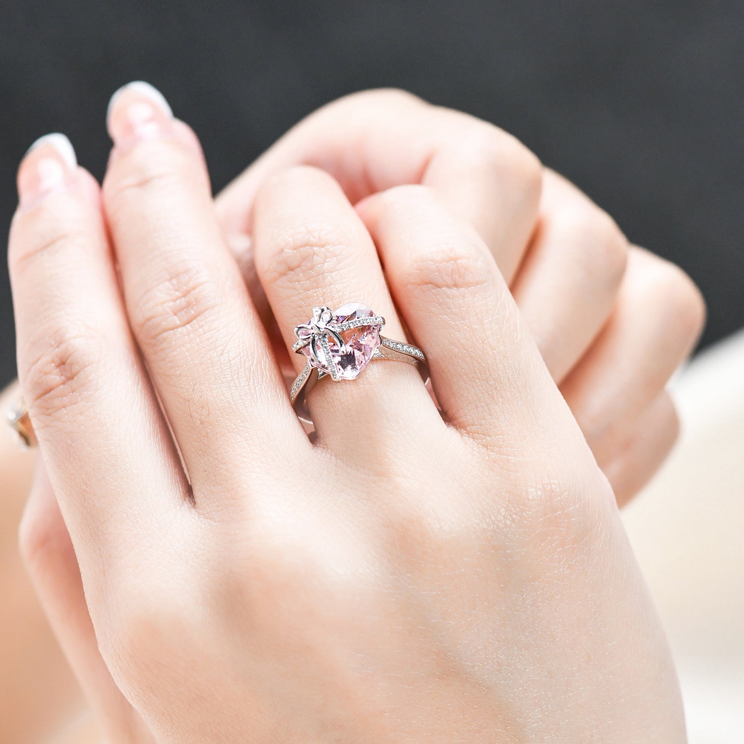 Fairy Luxury Heart Bow Ring For Women, Argyle Diamond Style, Yellow Zircon & High Carbon Diamond, High-end Designer Sense
