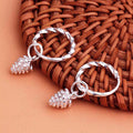 Un paio di orecchini pendenti a forma di pigna intrecciata in argento sterling 999, stile foresta