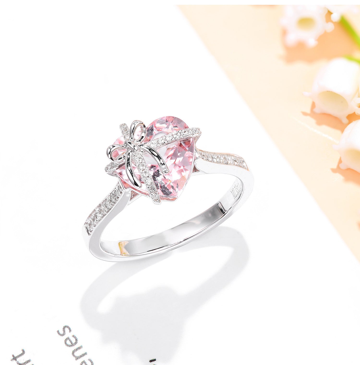 Fairy Luxury Heart Bow Ring For Women, Argyle Diamond Style, Yellow Zircon & High Carbon Diamond, High-end Designer Sense